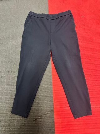 Uniqlo Black Tapered Pants – EZ Ankle Style
