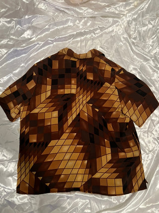 Geometric Button Down