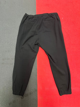 UNIQLO Black Tapered Pull-On Pants (Men’s XL)